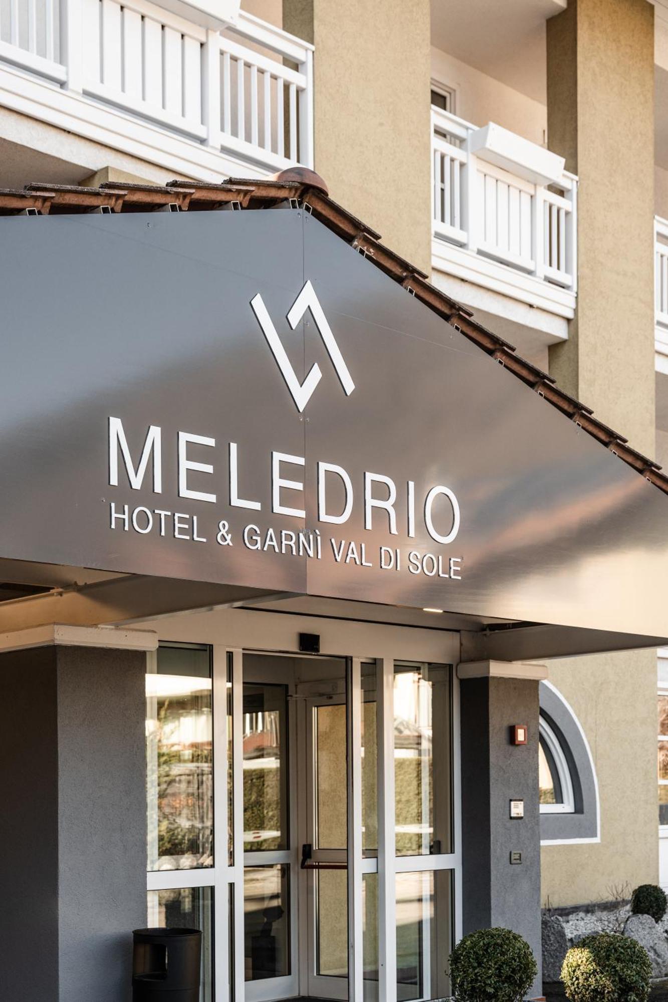Hotel Garni Meledrio Dimaro Exterior photo