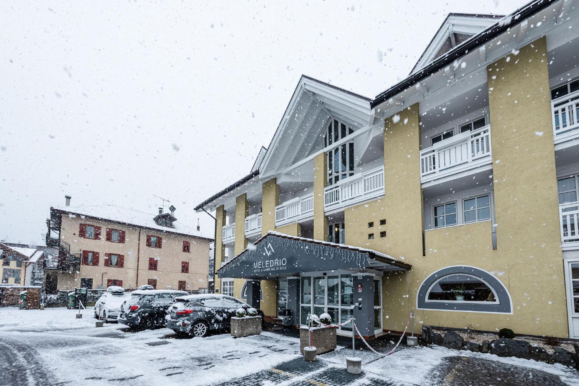 Hotel Garni Meledrio Dimaro Exterior photo